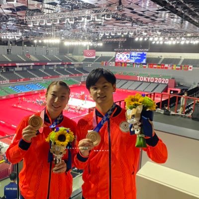 BadmintonPlayer / 東京五輪2020 🥉 全英オープン🥇🥇🥇🥇🥇/ 世界選手権🥉🥈🥈お仕事はこちらhttps://t.co/BmOKOjO85gスポンサー→✨Li-Ning✨BIPROGY✨森永製菓✨ 株式会社チャイルド社✨ベスパック株式会社✨ J-POWER電源開発株式会社✨