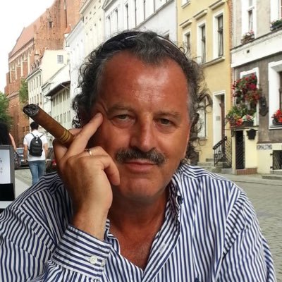 otoWojciech's profile picture. 🌏We're in business to save our home planet. Rynek nieruchomości, zrównoważone budownictwo plus energetyczne. Weteran #GPW (03.1992)💰 #Yalla