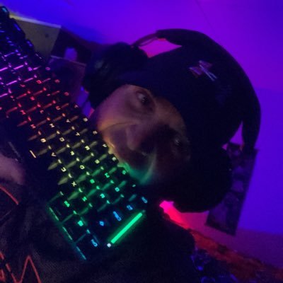 LaundryTommy's profile picture. I'm here to network with people