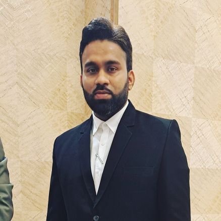Interior designer by qualification, businessman by dreams.😉