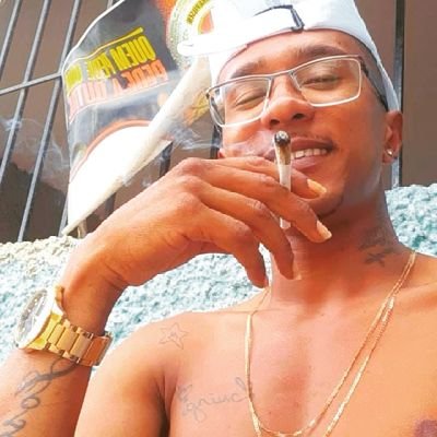 Tu pode não ter talento 
mas raça é obrigação 🏌️‍♂️💸