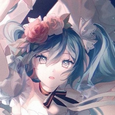 dollmakerrr's profile picture. 