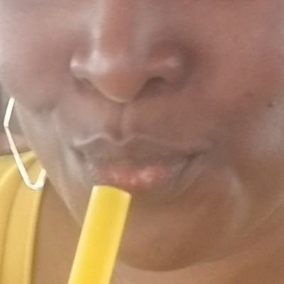 Llnell213's profile picture. 