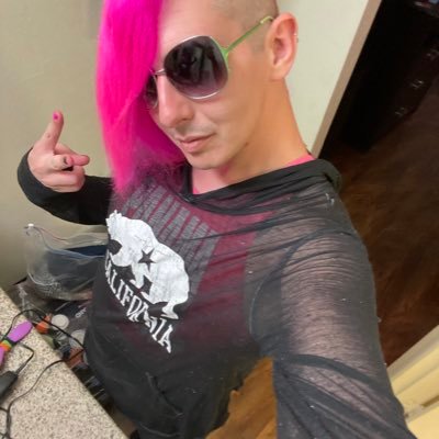 rebelquinn88's profile picture. ♦️If I had a world of my own, everything would be nonsense. Nothing would be what it is, because everything would be what it isn’t♦️ #gaymer #geeklife #alilmad