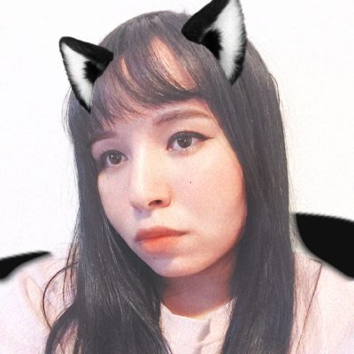 feer_emy's profile picture. Fashion, Product and Graphic Designer
Catlover 🐈 Ratlover 🐀
🔮〰🔮