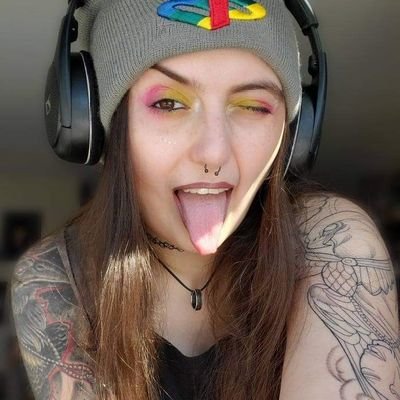 LadyGore4's profile picture. 🌙 East Coast Canadian streamer. :3
Awesome. Gaming. Other things.