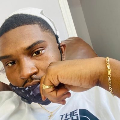 I told dem folks I’m the one.. shit I feel like the one ✨
Bitcoin trader
26
