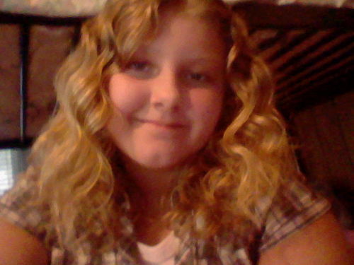 I love hangin with friends watching youtube videos. i love trying new things and meeting new people. Make sure to follow. #luv u guys