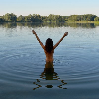 NBussloo's profile picture. Is there anything better than being nude outdoors? Feeling the elements.
Bussloo strand De Kuiter.
Facebookgroep https://t.co/BRdTP2CxX0