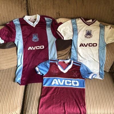 PriceyWHU81's profile picture. Love family, beer and West Ham