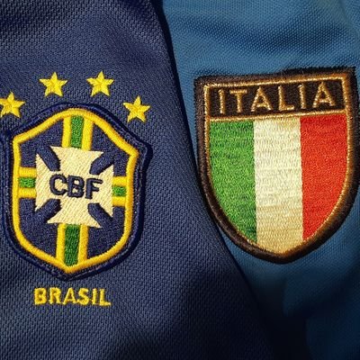 RaposoFan's profile picture. Two of the best football players of the world. La mejor solución es no crear el problema.