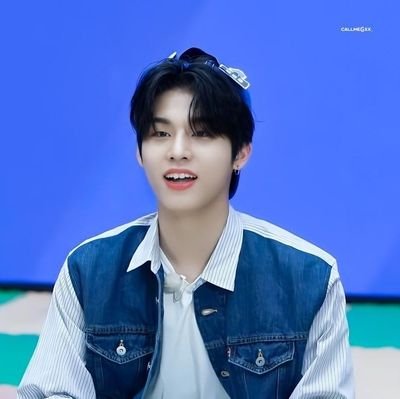 📎 she/her -
Jeongwoo main, for now ig 🤫
filo, 05
^ also an iKONic !
