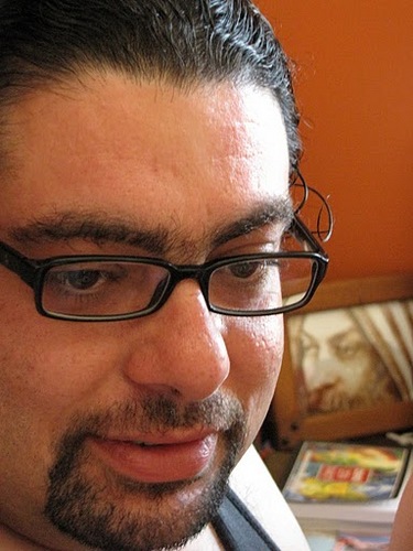 MajdiBoumatar's profile picture. Theatre maker, director, theatre and dance curator and producer.