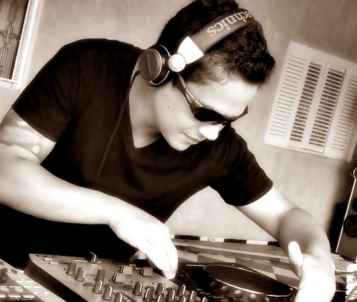 Djbakc felix http://t.co/5s2KqzaXeL