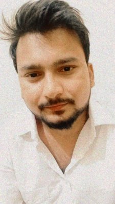 Rakeshyadav121's profile picture. follow me to know about me!!!!