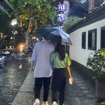 coupleyue's profile picture. 杭州新手情侣 高颜值 26/24 178/162 126/98 刚入圈，希望能结交靠谱同好一起交流 单男勿扰