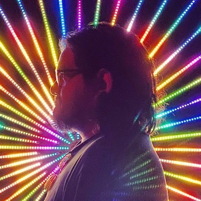 Mexican software engineer, creative technologist, and new media artist based in NYC. MSc/PhD in CS.