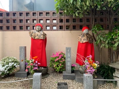 歴史と政治と海外旅行その他で呟きます。
昨今の情勢から政治が多め。
無党派であり立憲主義。アジア主義者。反新自由主義。長州の血を引きますが反薩長。座右の銘は「王侯将相いずくんぞ種あらんや」(陳勝)「あらゆる不正に対して怒りに震えるならば、あなたはわたしの同志だ」(チェ・ゲバラ)