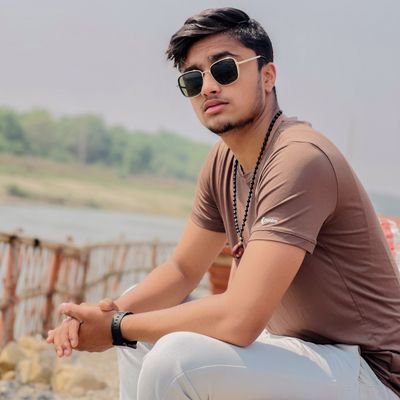 manishk55430587's profile picture. साहित्यमा रुचि भएको एक युबक ❣️
चितवनको बसिन्दा😄...
#follow_back तुरुन्तै दिने छु 🤗🤗🤗
animal science को बिद्यार्थी