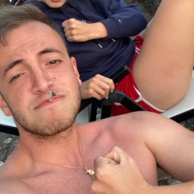 bettercallbotta's profile picture. Darione