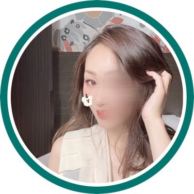 【表の顔は銀行員 / 裏ではエッチな銀行員 】えちえち動画を見る▶︎ https://t.co/Kr0ttZkTco