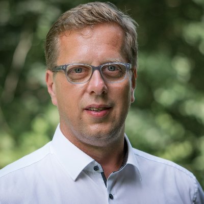 IT (Python, Django, Webentwicklung, SAP etc), CoWorking, (Grüne) Politik, Wirtschaft, Podcasts, Fotografie, SV Werder Bremen, Fahrräder und einiges mehr