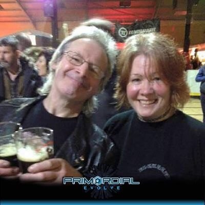 rockhen67's profile picture. 🦑🎸🍻🍺🍻✊🏿🤘🖖🎮🏍🏳️‍🌈🇺🇦🇮🇪