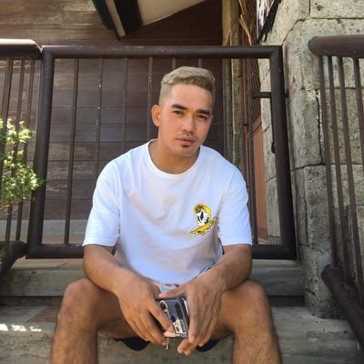 JhnMrk89's profile picture. Lanjoo