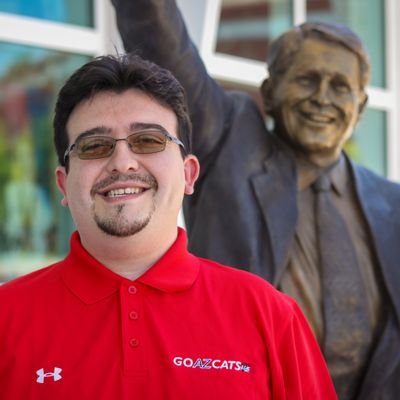 Staff writer for https://t.co/23VNQvtT4e - part of https://t.co/CJtosH1jaI covering all things Arizona athletics.