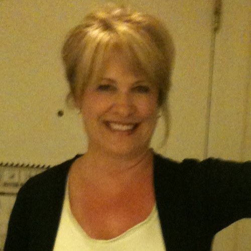 JulSully's profile picture. 