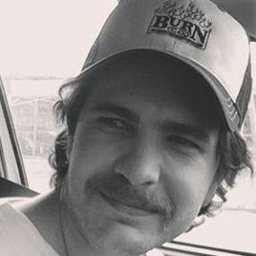 jverce's profile picture. everything is boring
libertarian/anarchist
F9B4 5DE2 2256 A95A BA0B 3642 53DC 8A8D 0A64 670C 
https://t.co/olRyjjsI2n