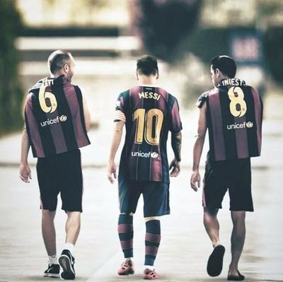 'Cuando salgáis al campo mirad la grada, que todo eso lo han hecho para vosotros. Así que salid al campo y disfrutad.' Johan Cruyff.
Del Barça, Packers y Fnatic