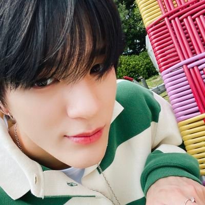 nonolattee's profile picture. 👑𝒓𝒐𝒚𝒂𝒍𝒔👑                                                                  
 𝙚𝙣𝙩𝙝𝙪𝙨𝙞𝙖𝙨𝙩𝙞𝙘 𝙬𝙞𝙩𝙝 #JENO               ᴊᴇɴᴏ ᴘᴏᴄᴀ'ꜱ ᴇɴᴊᴏʏᴇʀ