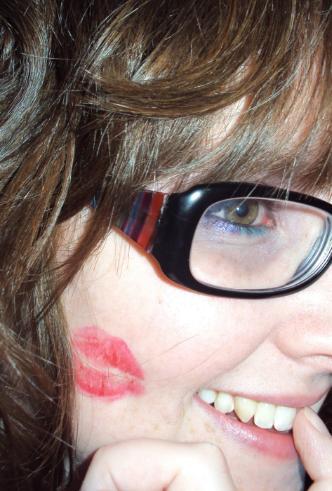 PunctualPolly's profile picture. Caring for the ridiculous, helping German Tourists and loving the drama since 2008.