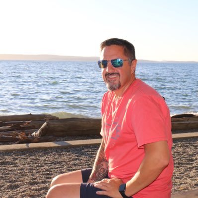 gr8leakes's profile picture. 