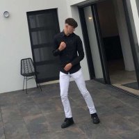 📈 (@leo_ebrs) 's Twitter Profile