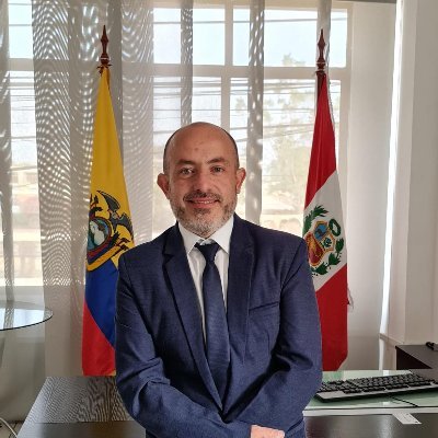 Director Ejecutivo de @PlanBinacional - Capítulo Ecuador - Organismo Internacional, Diseñador industrial, de productos, constructor sustentable, bambu y madera