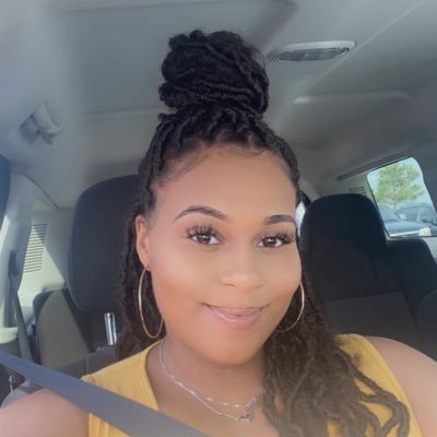 MrsArseno's profile picture. Formerly Ms. Lavone Boy mom 🐾 👶🏽 3rd Grade Math and Science Teacher 👩🏽‍🏫 Drew Elementary 🍎 Teaching difference makers and world changers ✌🏽