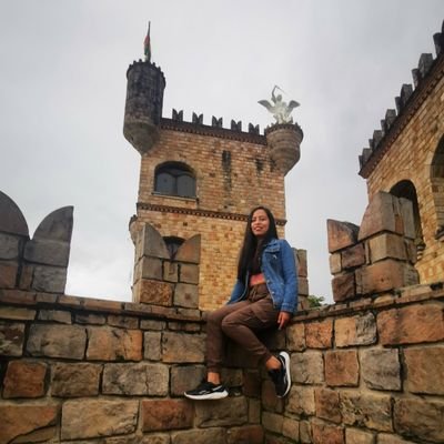 RaquelSRodas's profile picture. Viviendo en la selva.