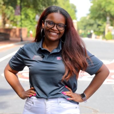 Nigerian American from Soda City • @cofc + @uofschesa alumna • #MarCom for @UofSC_ONSO • Black Lives Matter • Always taking podcast recs! • Opinions are my own