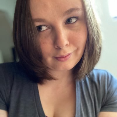 just a girl looking for hashtag games... | sci-fi | writer | gamer | amtgard | 🔥🎮🧩🤺🏈