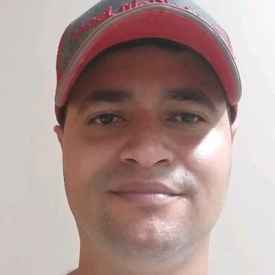 Vitor Siqueira Cristão Divorciado Músico Empreendedor Sonhador 😇