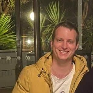 Travel lover, aspiring software engineer and twitter noob