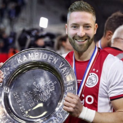 Sport- en in het bijzonder Ajax- en voetbal(randzaken)liefhebber