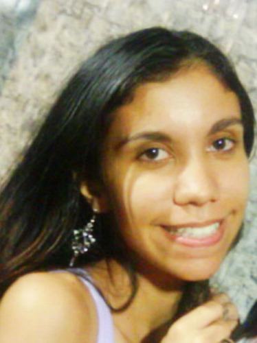 Tarcila, mais conhecida como ~ Tarci =], apaixonada por fotografia,audiovisual, ..por tudo o que me faz bem!!