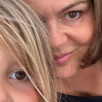 tabeaguhl's profile picture. Graphic Designer, Photo Artist, Art Production and: Freelancing human potential