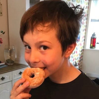 hi guys this Twitter account is where you can find out about my YT videos before it’s uploaded on YOUTUBE @James Vlogs