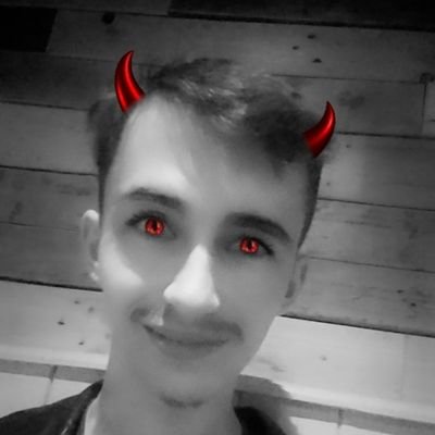 cosplayer, roleplayer, hardcore gamer, manga reader, all the way otaku, and music lover, twitch streamer