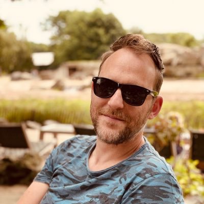Professioneel Dj, (Ghost) Producer, Winnaar Skihut Rotterdam landelijk dj contest, Label Owner, Verschillende Projecten & Pseudoniemen..