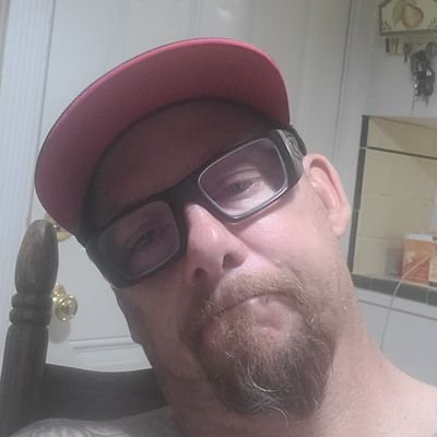 48, working man, single, love to get my freak on, love role play, taboo